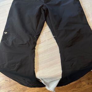 Obermeyer Black Women's Ski/Snow Pants